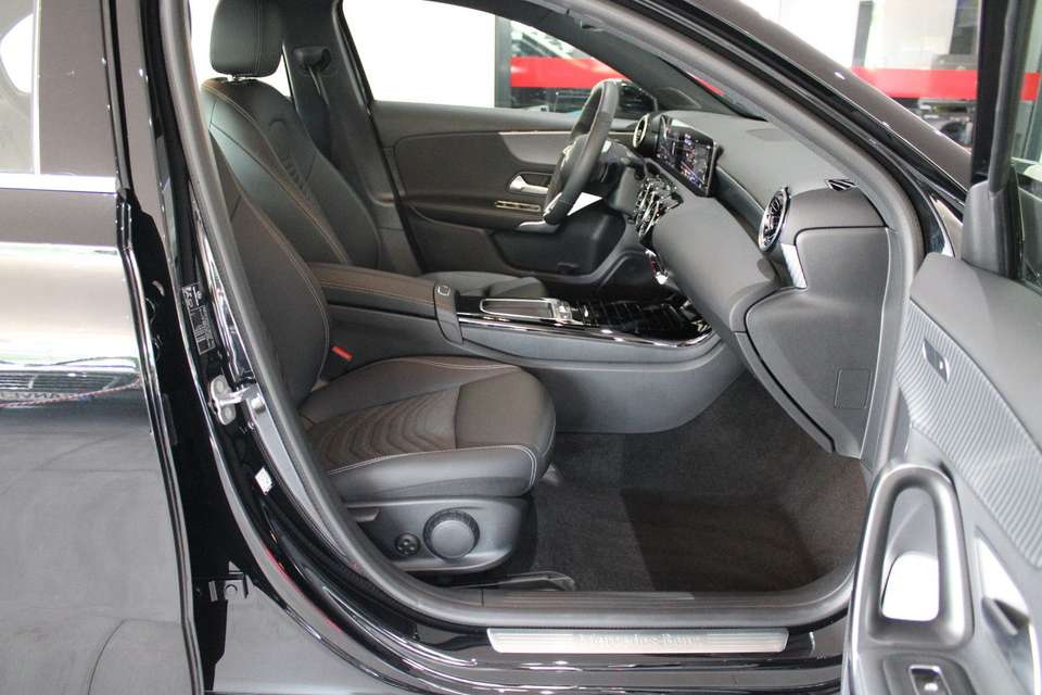 Mercedes-Benz A 180 - Imagem 8