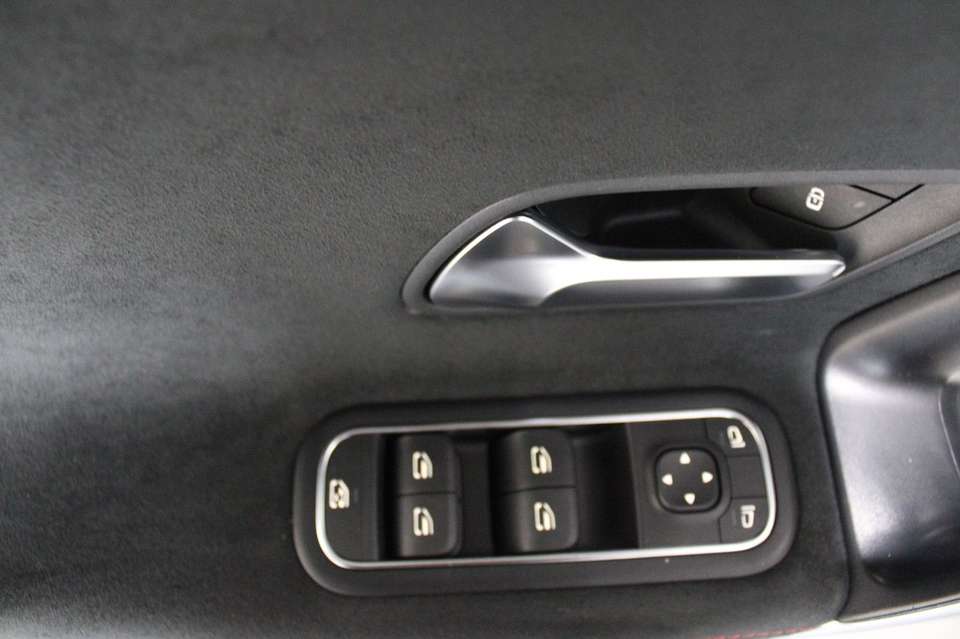Mercedes-Benz A 250 - Imagem 11