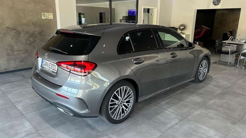 Mercedes-Benz A 200 - Imagem 15
