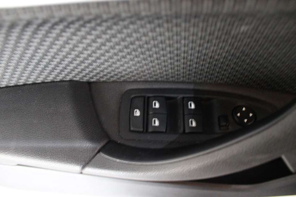 BMW X1 - Imagem 10