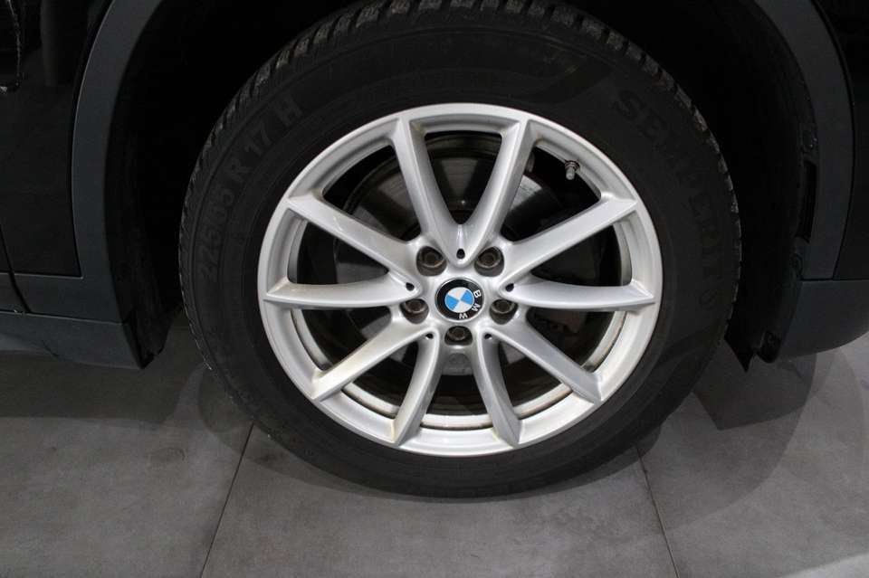 BMW X1 - Imagem 12