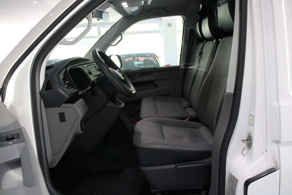 Volkswagen T6 Transporter - Imagem 6