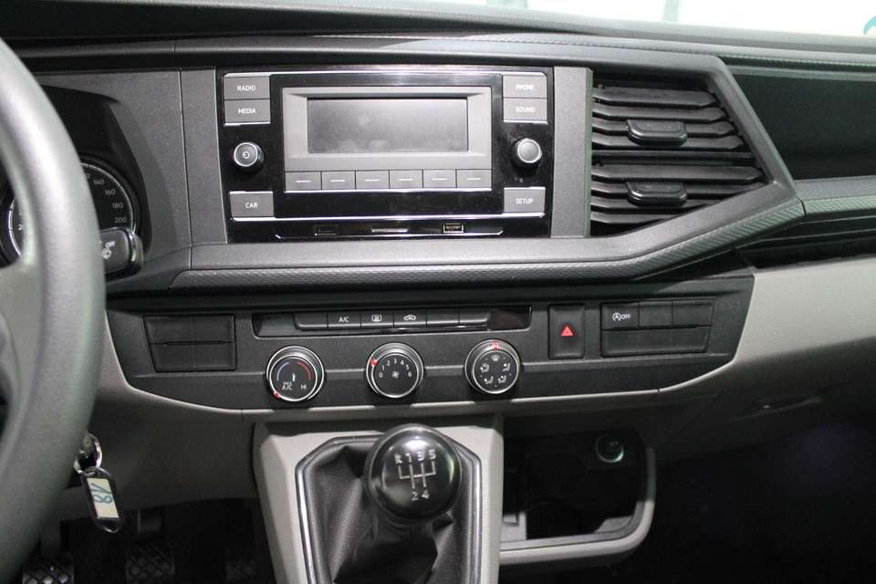 Volkswagen T6 Transporter - Imagem 8