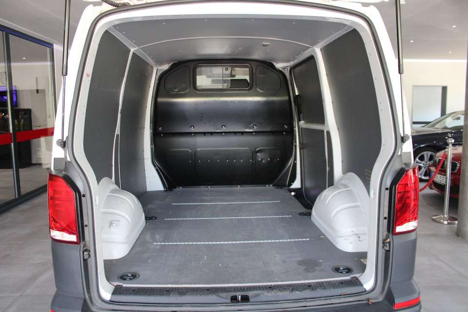 Volkswagen T6 Transporter - Imagem 12