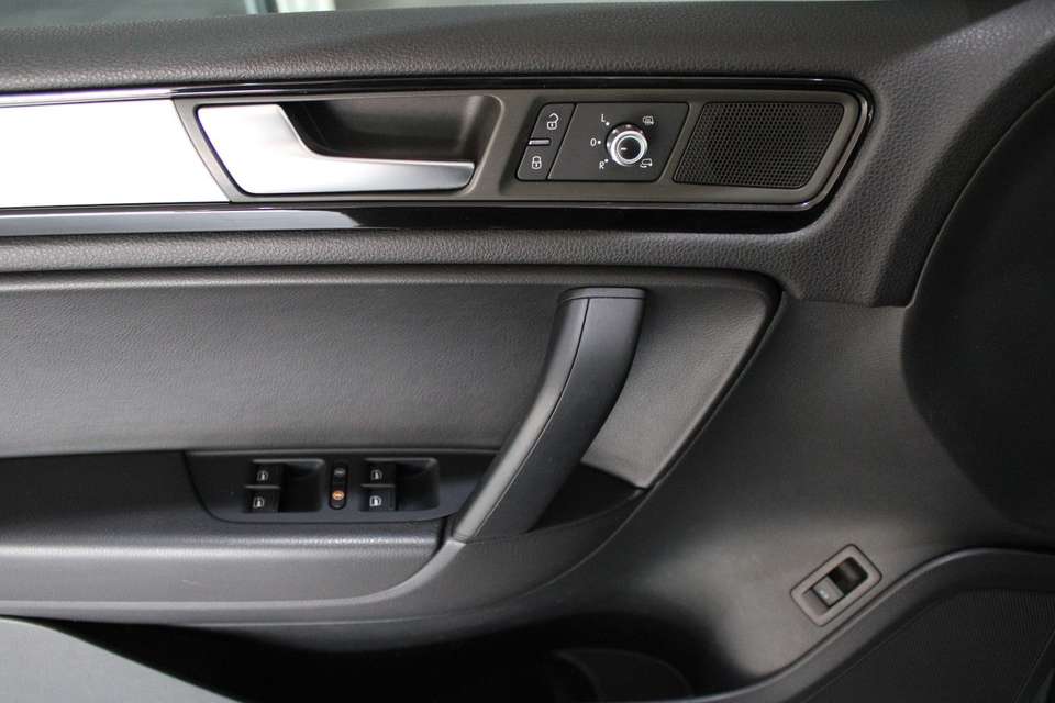 Volkswagen Touareg - Imagem 9