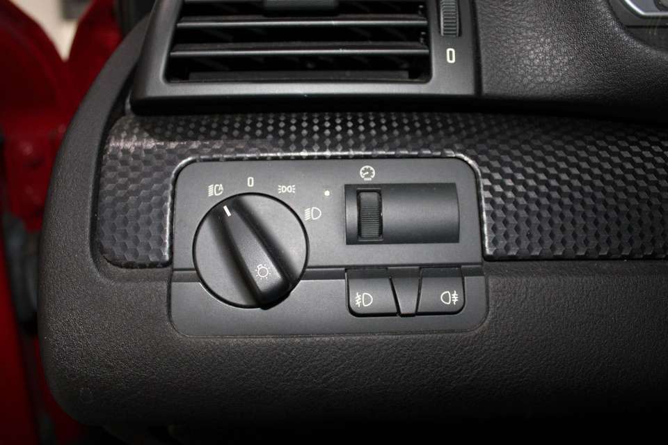 BMW 330 - Imagem 9