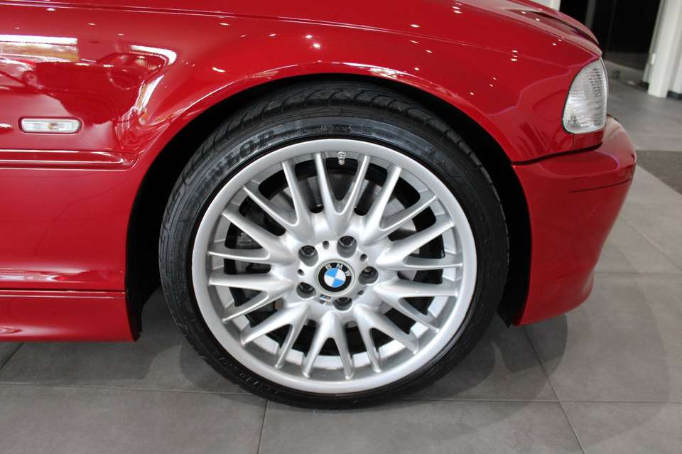 BMW 330 - Imagem 13