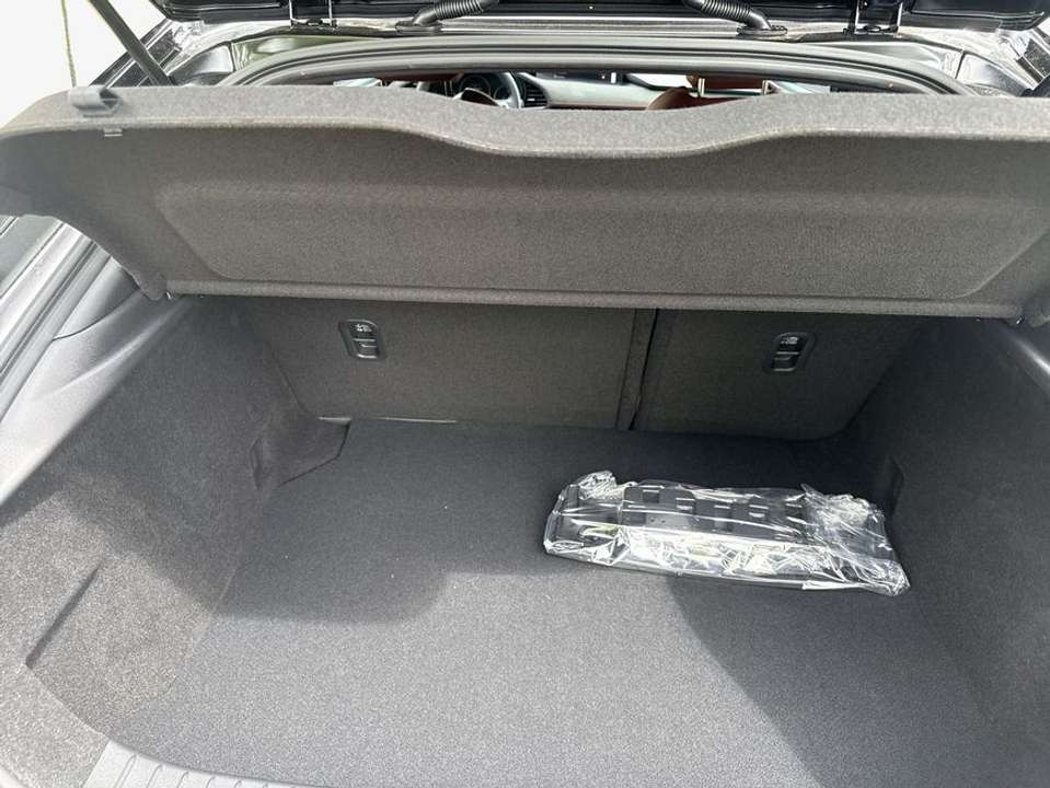 Mazda 3 - Imagem 8