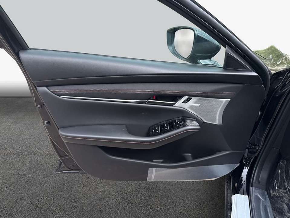 Mazda 3 - Imagem 15