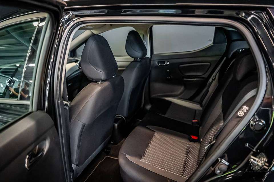Nissan Micra - Imagem 5