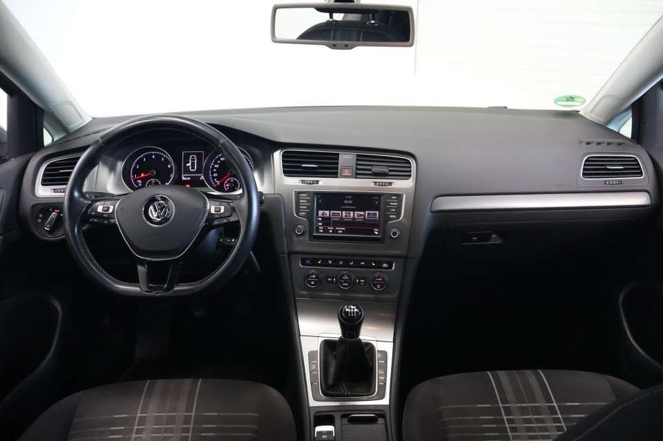 Volkswagen Golf Variant - Imagem 2