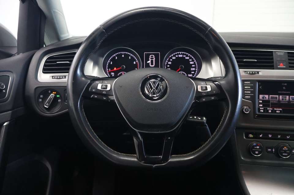 Volkswagen Golf Variant - Imagem 8