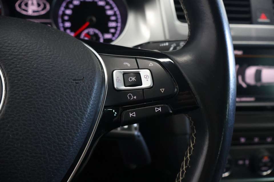 Volkswagen Golf Variant - Imagem 11