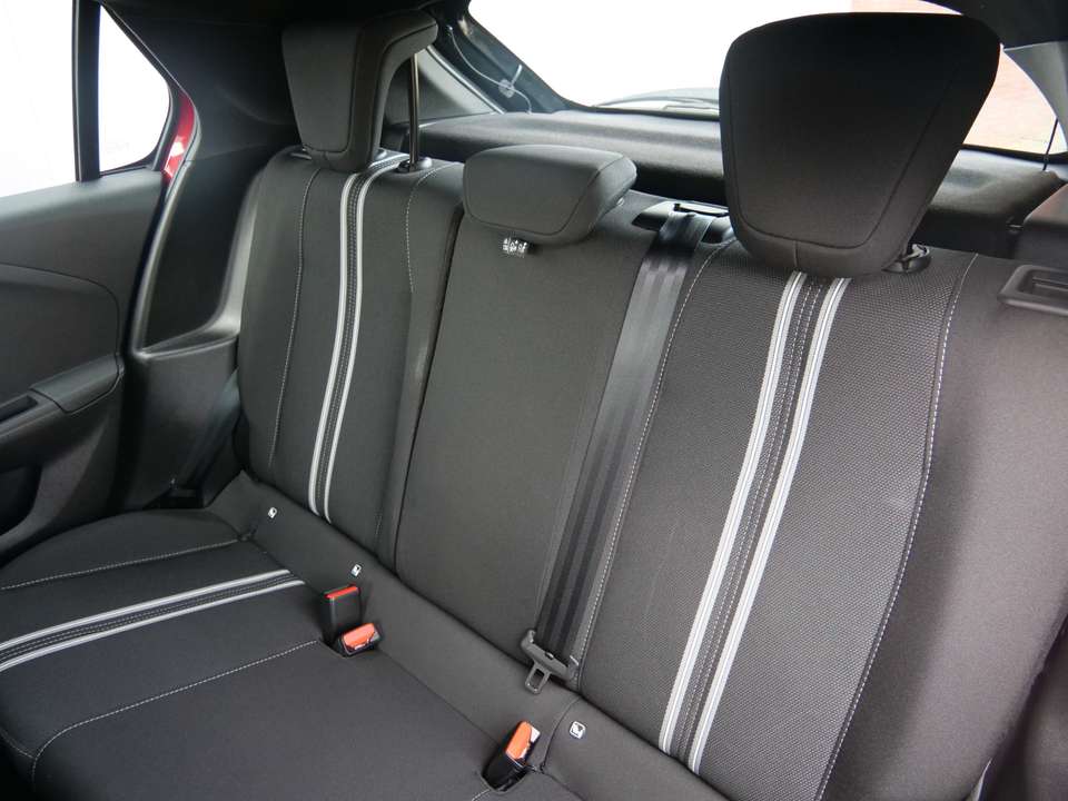 Opel Corsa - Imagem 6