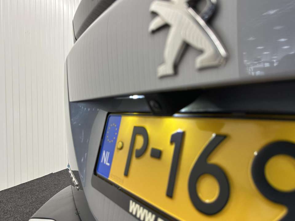 Peugeot e-2008 - Imagem 10