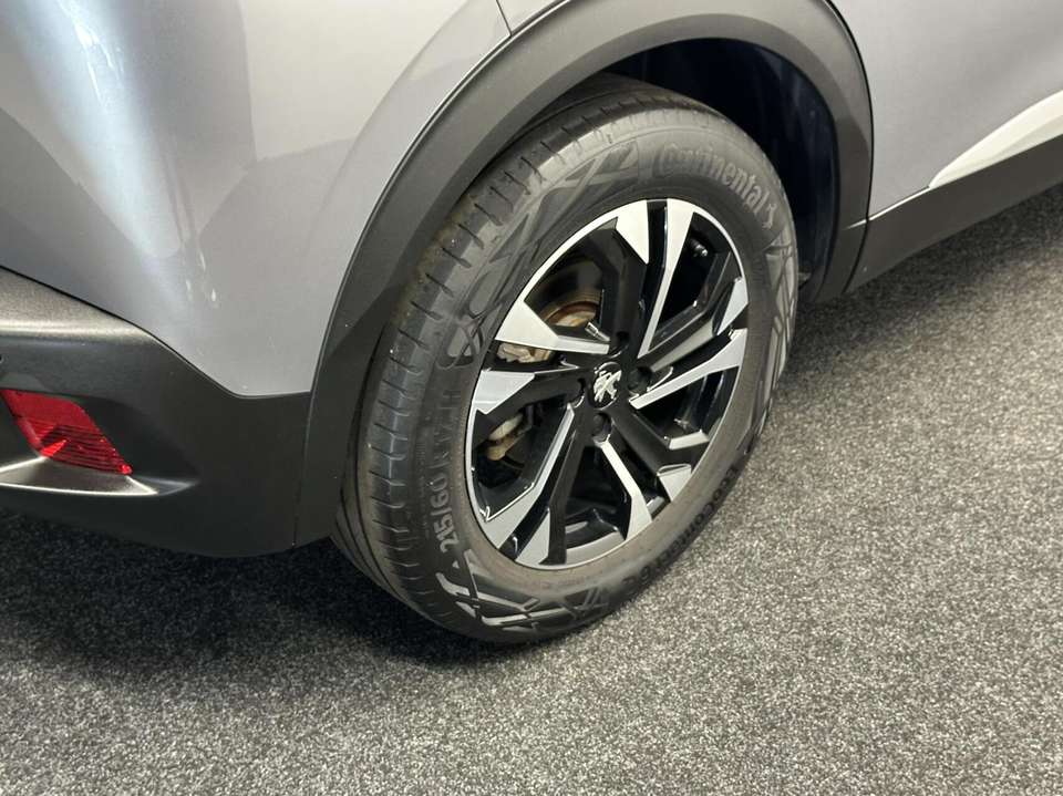 Peugeot e-2008 - Imagem 11