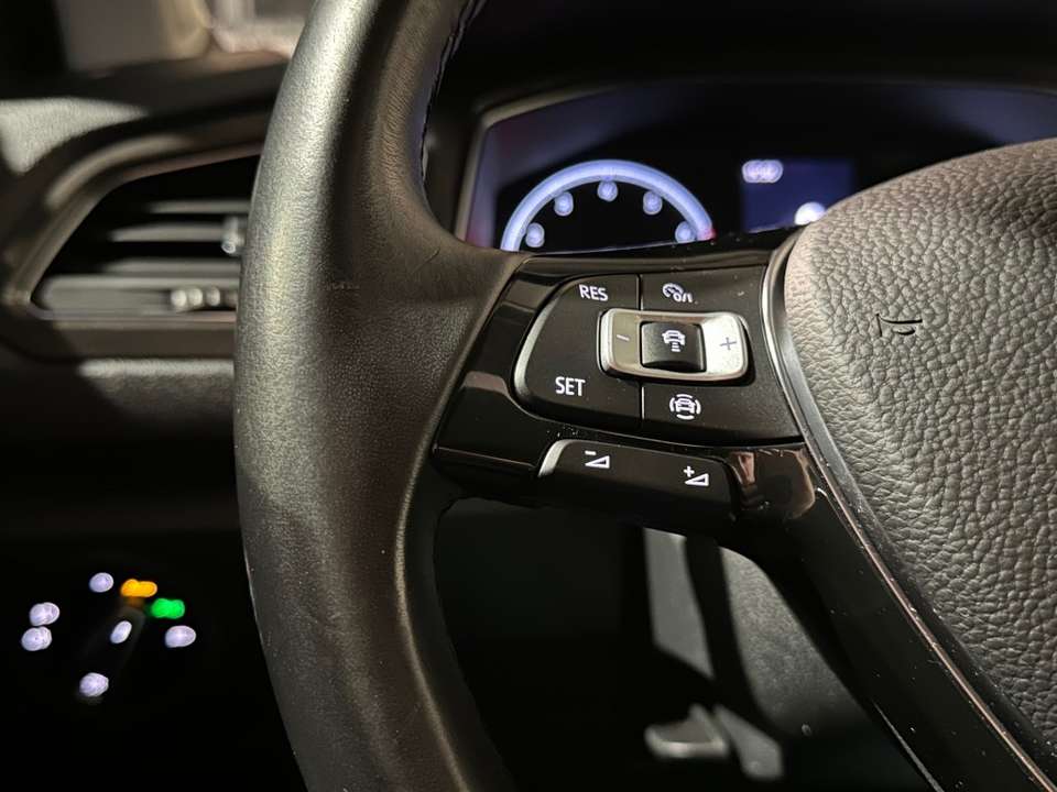 Volkswagen T-Roc - Imagem 18