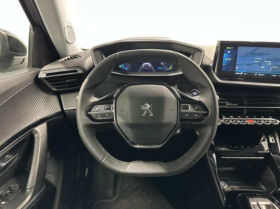Peugeot e-2008 - Imagem 18