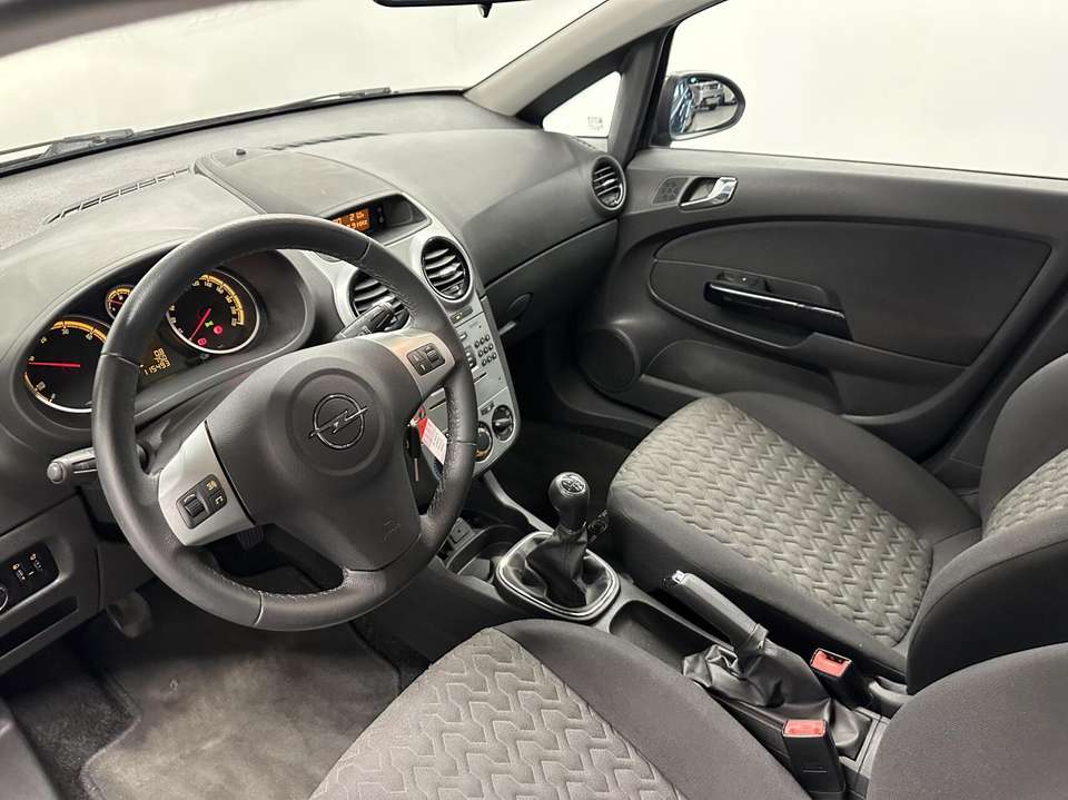 Opel Corsa - Imagem 13