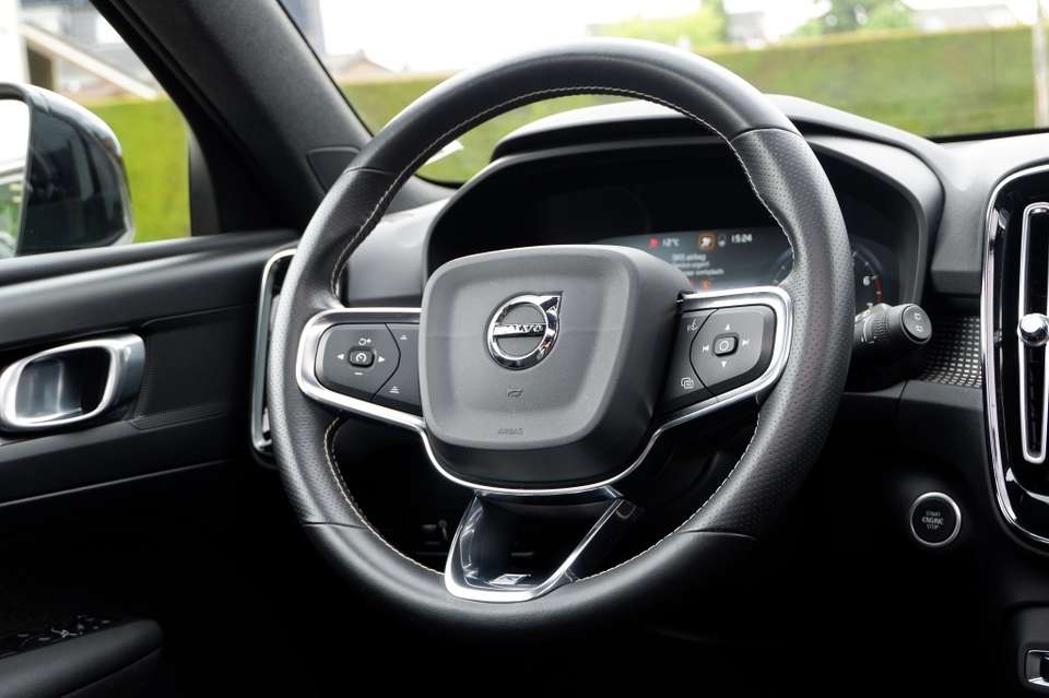Volvo XC40 - Imagem 18