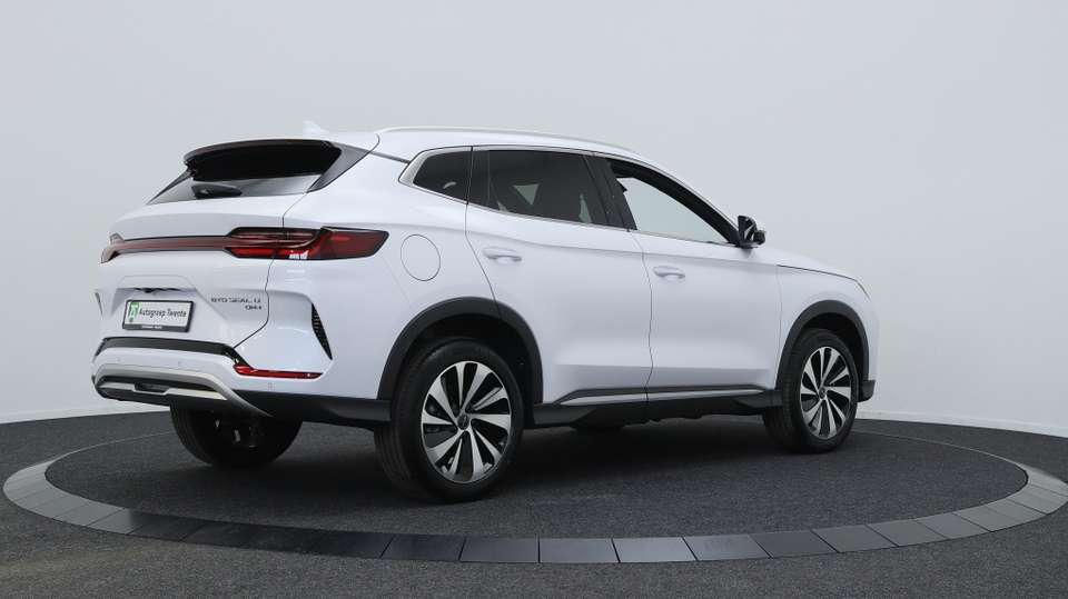 BYD Seal U - Imagem 2