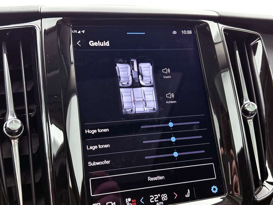 Volvo XC60 - Imagem 12