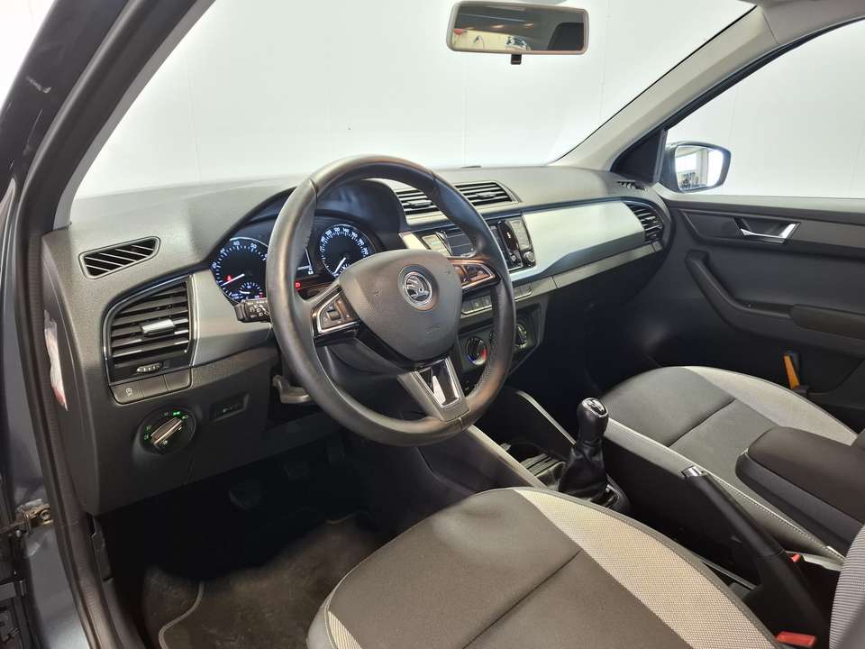 Skoda Fabia - Imagem 11