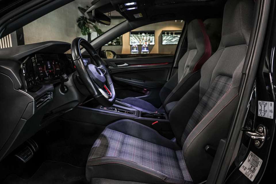 Volkswagen Golf GTI - Imagem 8
