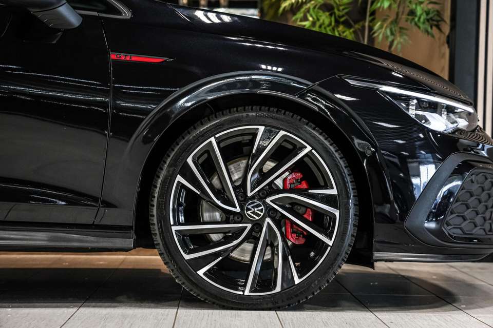 Volkswagen Golf GTI - Imagem 15