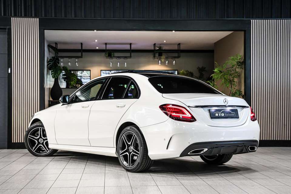 Mercedes-Benz C 180 - Imagem 3
