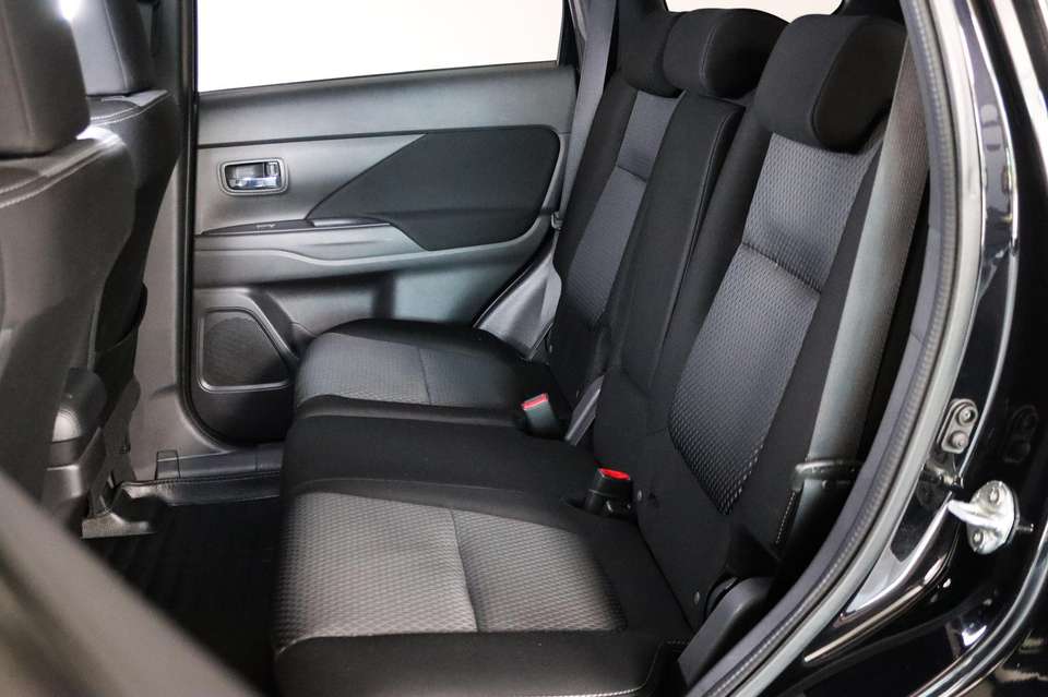 Mitsubishi Outlander - Imagem 5