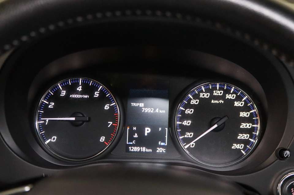 Mitsubishi Outlander - Imagem 14