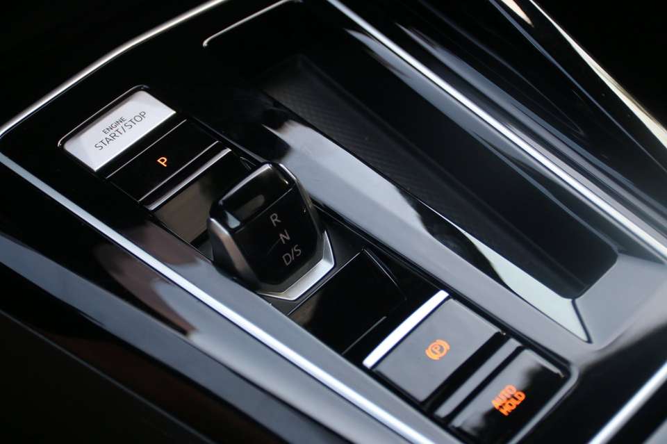 Volkswagen Golf - Imagem 19