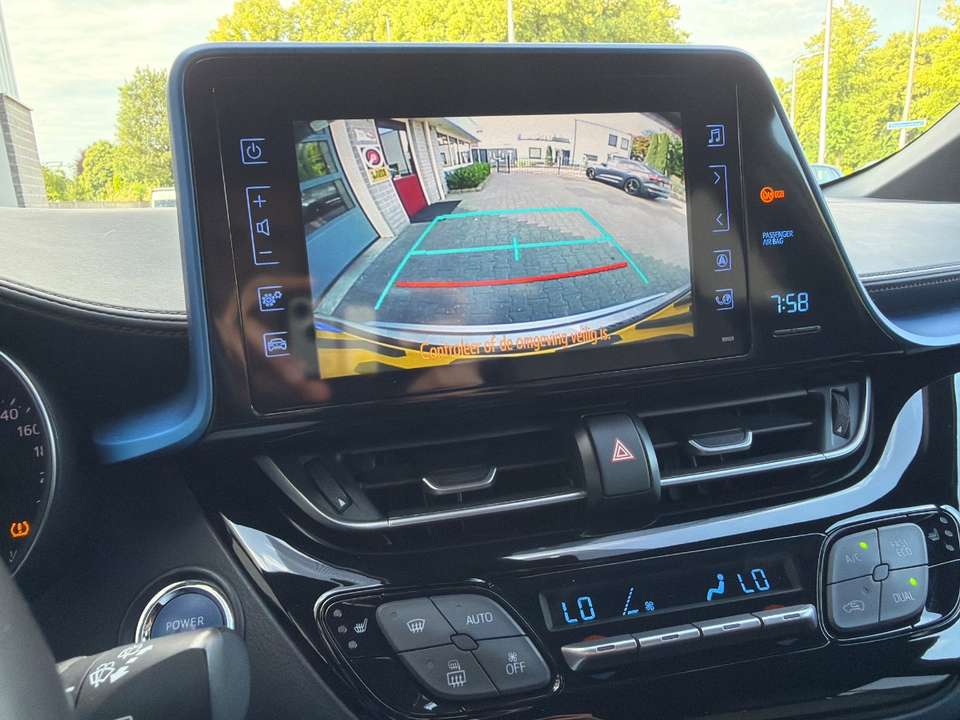 Toyota C-HR - Imagem 11