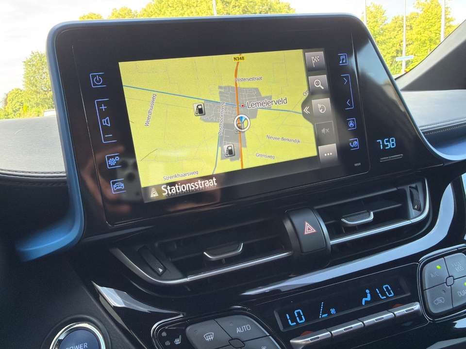 Toyota C-HR - Imagem 13