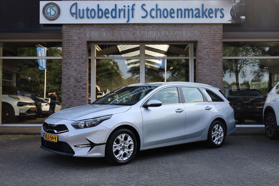 Kia Ceed SW / cee'd SW - Imagem 1