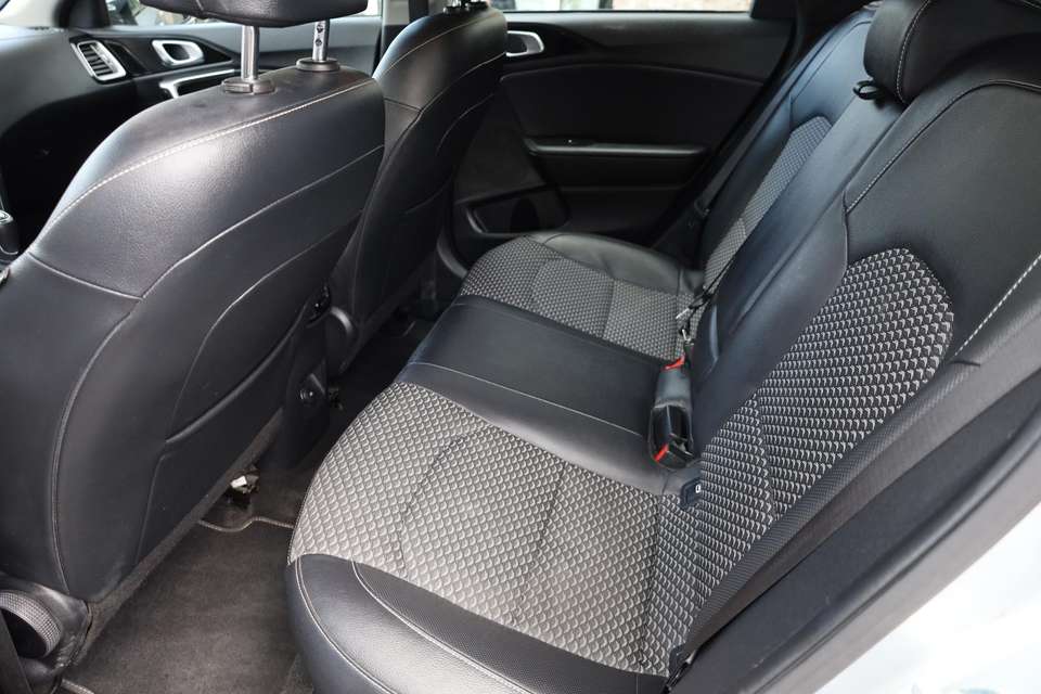 Kia Ceed SW / cee'd SW - Imagem 9