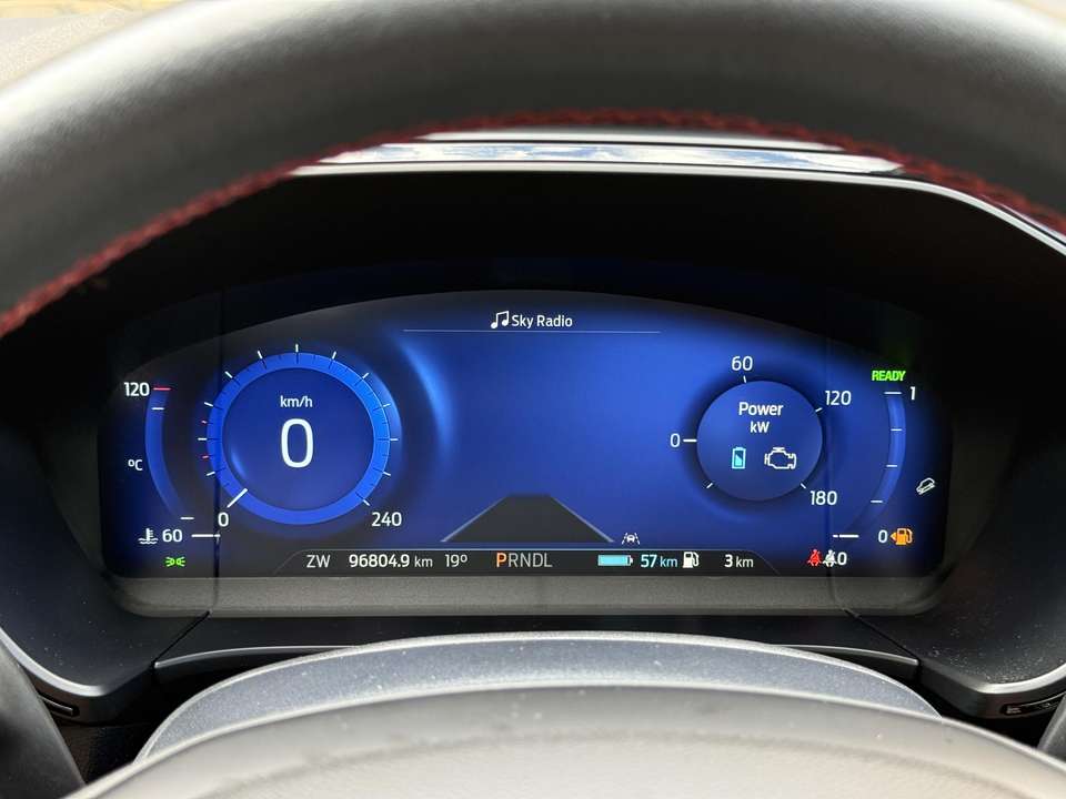 Ford Kuga - Imagem 4