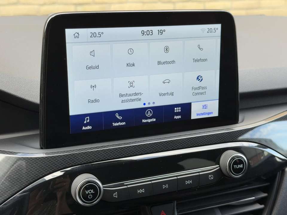 Ford Kuga - Imagem 8