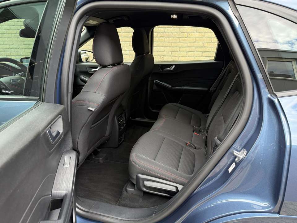 Ford Kuga - Imagem 17
