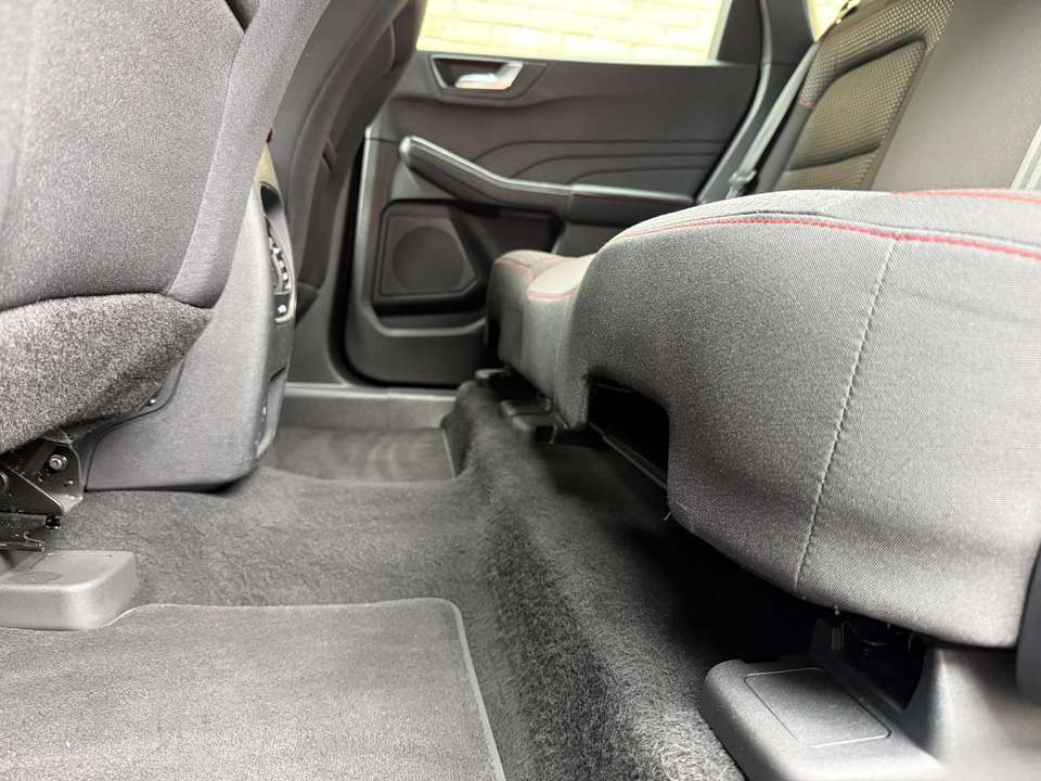 Ford Kuga - Imagem 19