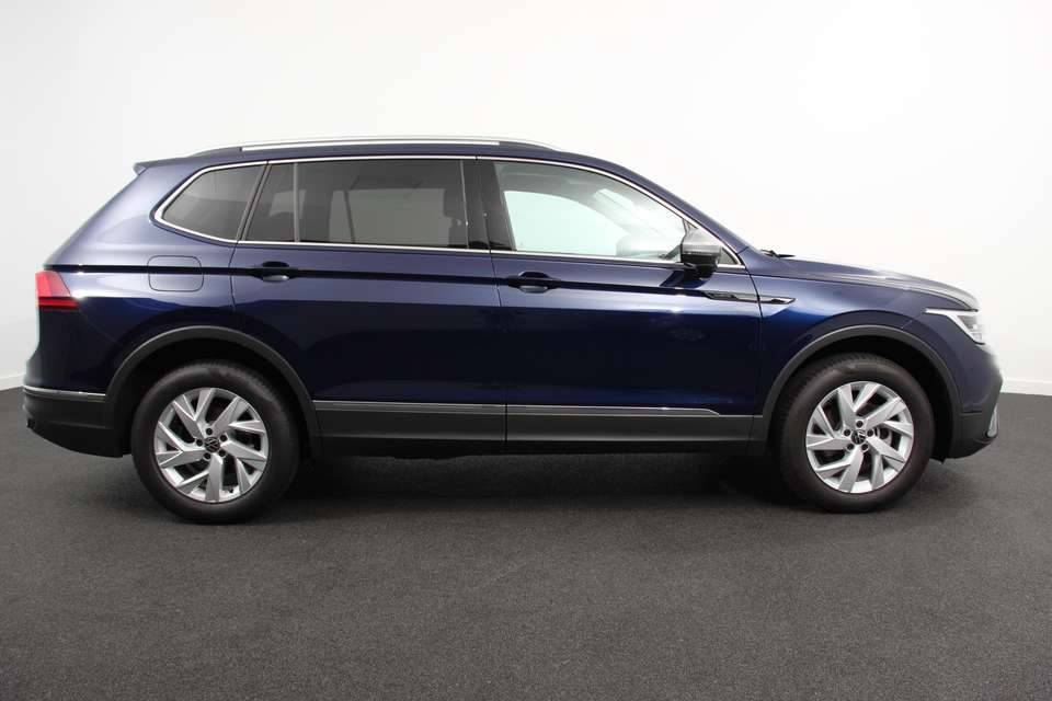 Volkswagen Tiguan Allspace - Imagem 6