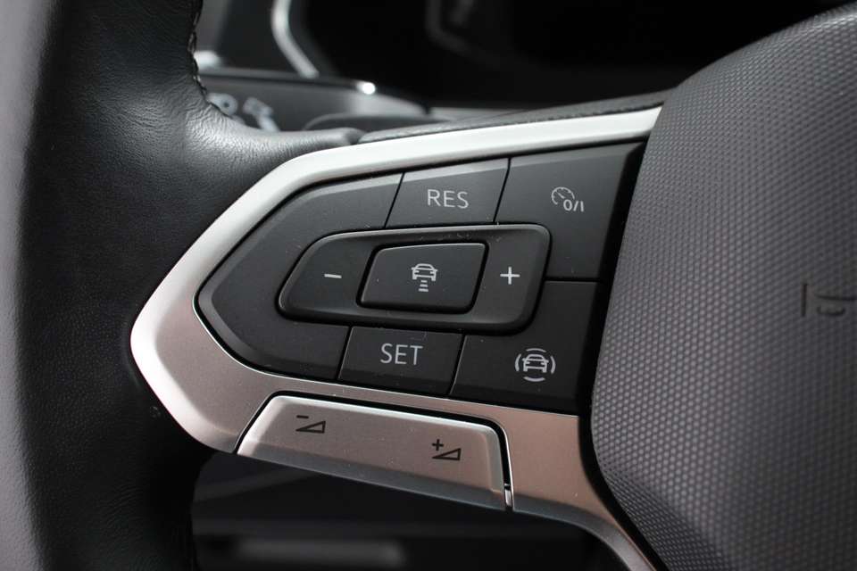 Volkswagen Tiguan Allspace - Imagem 12