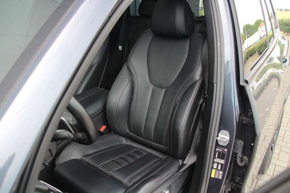 BMW X5 - Imagem 13