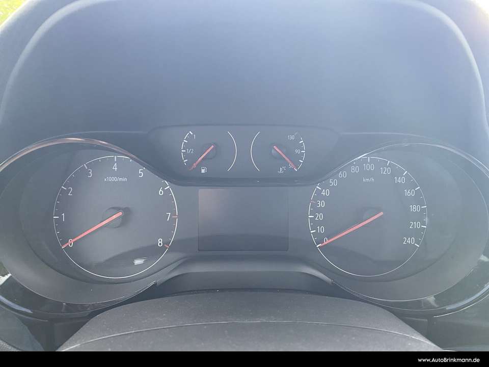 Opel Corsa - Imagem 13