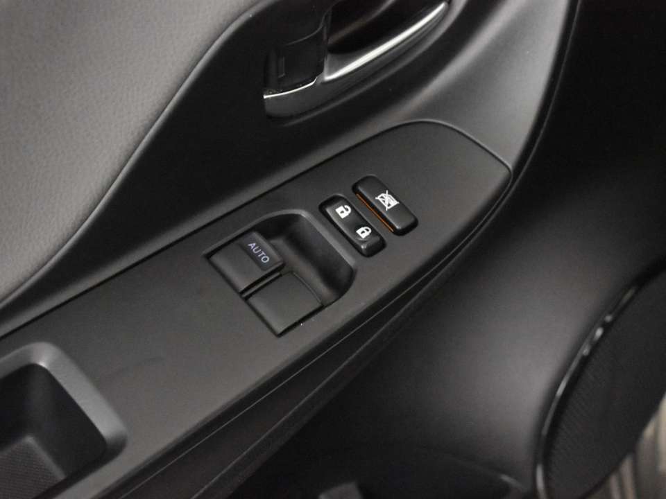 Toyota Yaris - Imagem 10