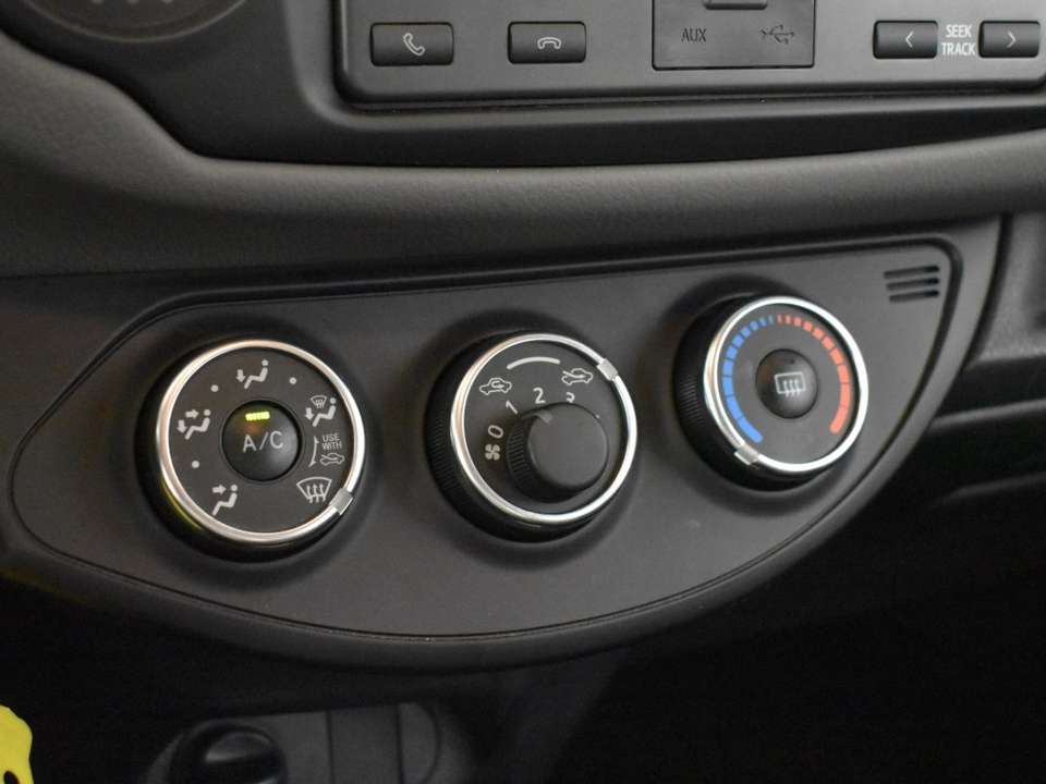Toyota Yaris - Imagem 16
