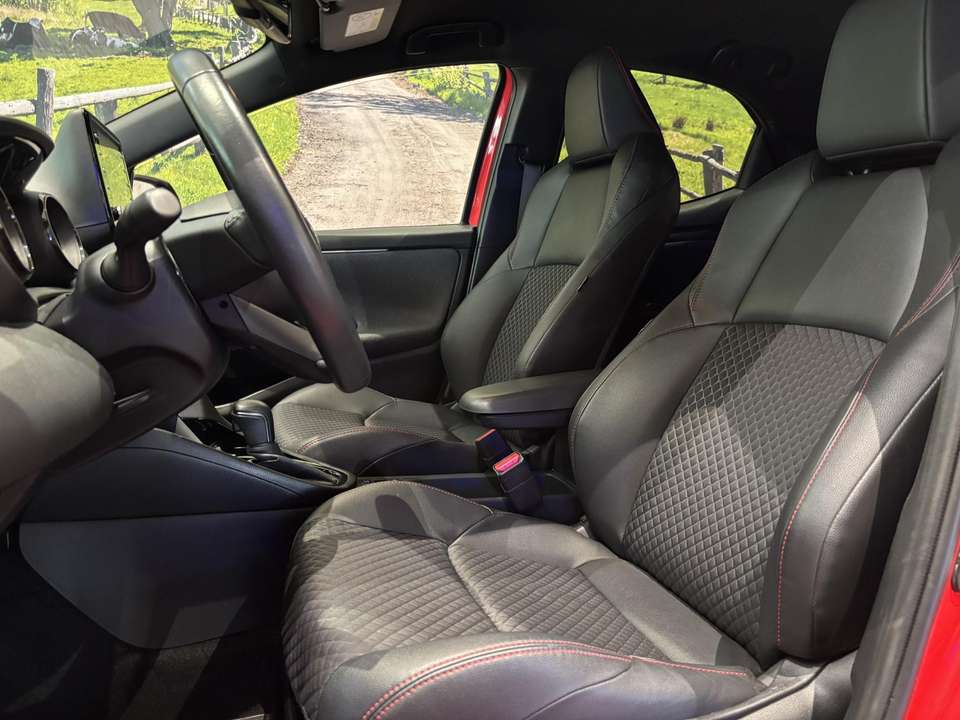 Toyota Yaris - Imagem 9