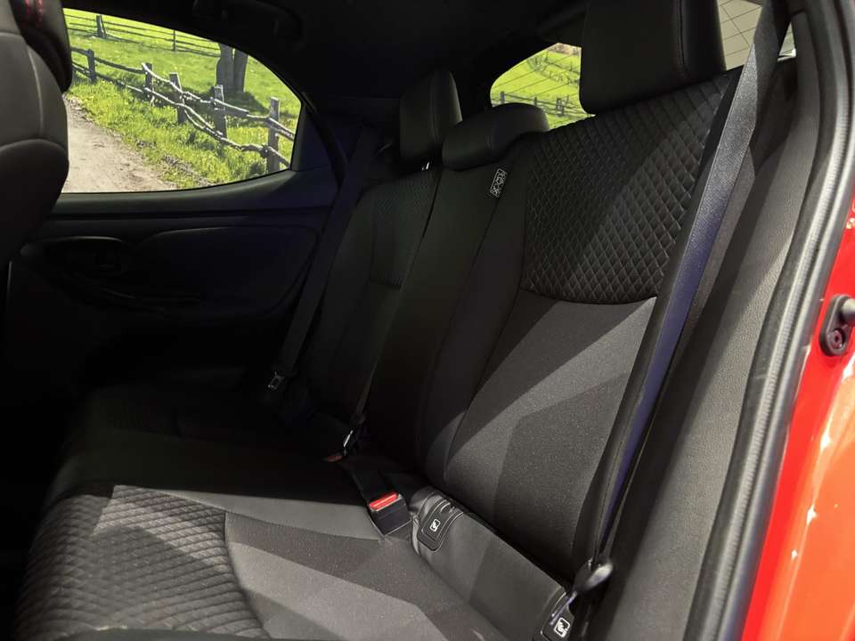Toyota Yaris - Imagem 11