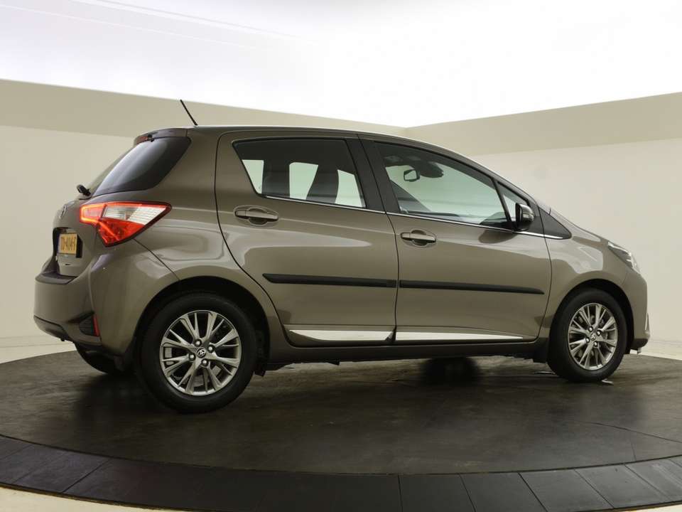 Toyota Yaris - Imagem 2